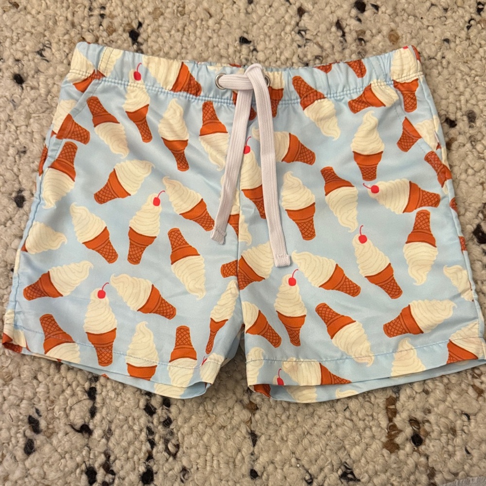 TALULAH Ice Cream Print Women's Cargo Shorts - Blue and White